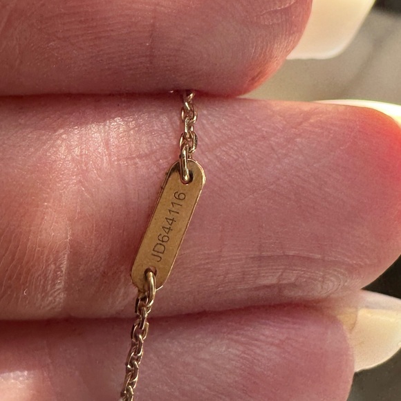 Van Cleef Sweet Alhambra - Mother of Pearl - Picture 7 of 7